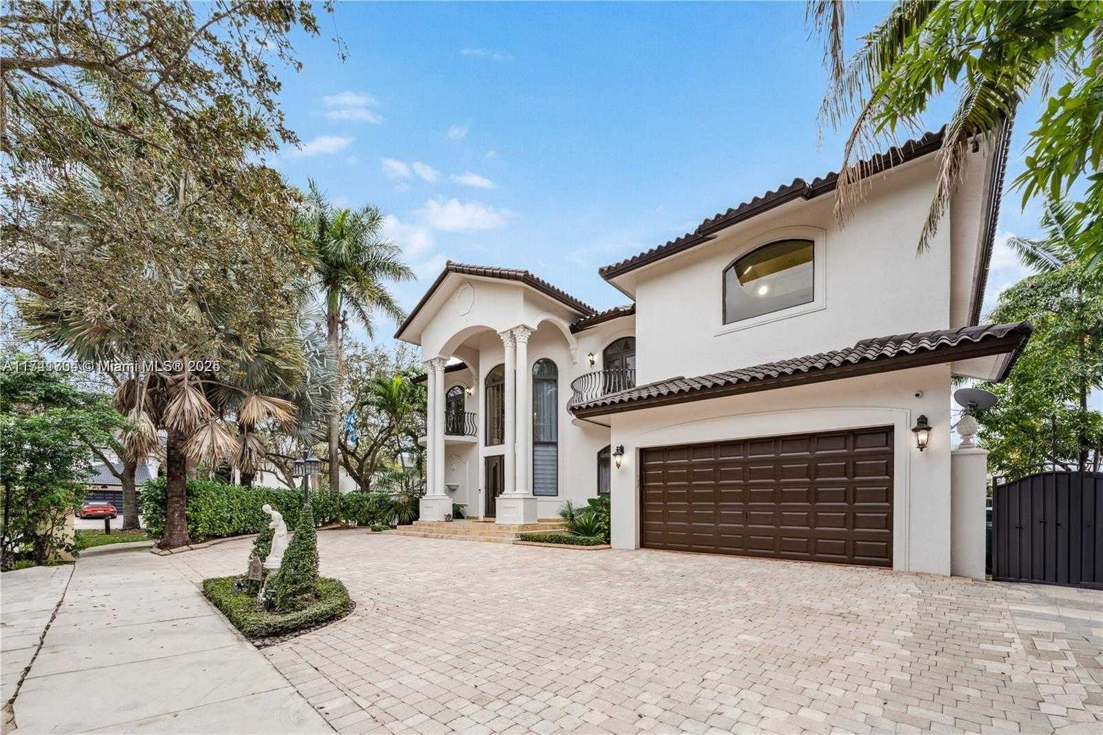 Small Image of 8200 NORTH WEST 163RD ST, Miami Lakes Number 4