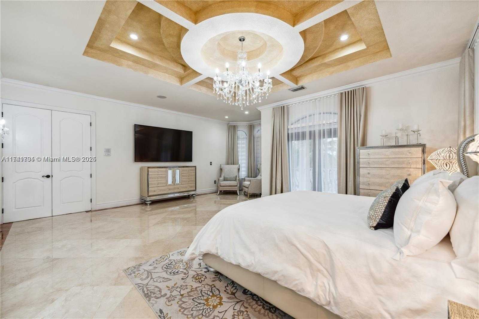 Small Image of 8200 NORTH WEST 163RD ST, Miami Lakes Number 40