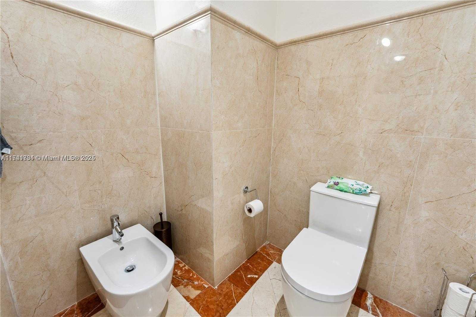 Small Image of 8200 NORTH WEST 163RD ST, Miami Lakes Number 48