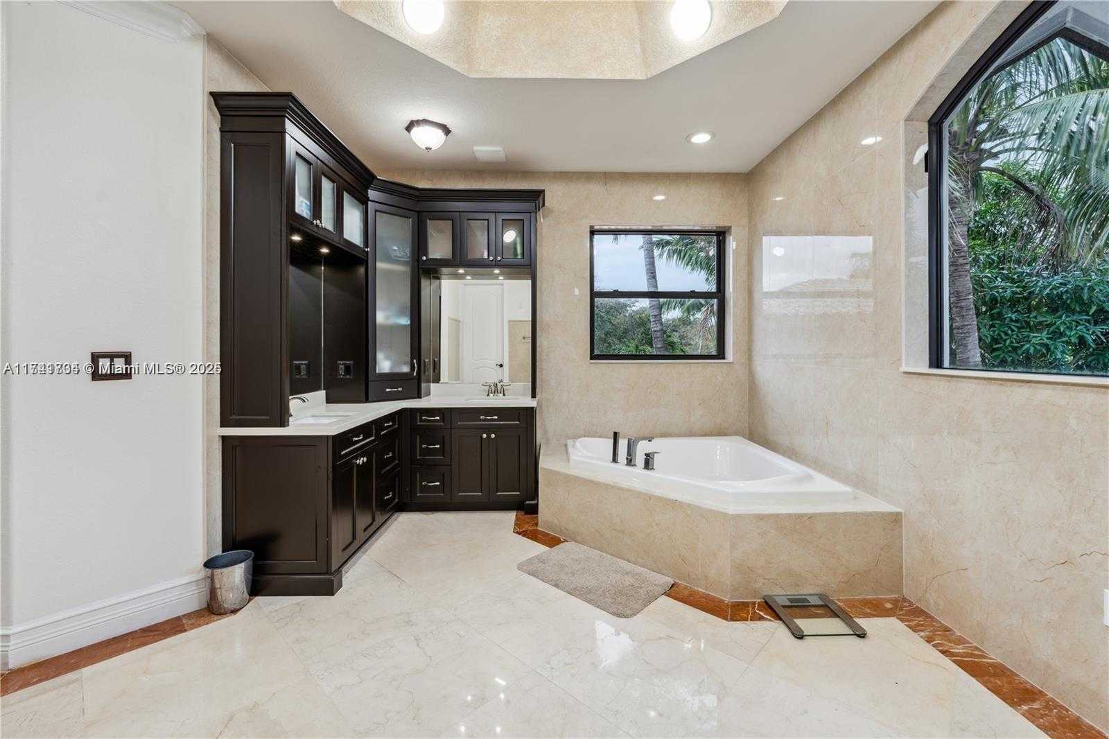 Small Image of 8200 NORTH WEST 163RD ST, Miami Lakes Number 51