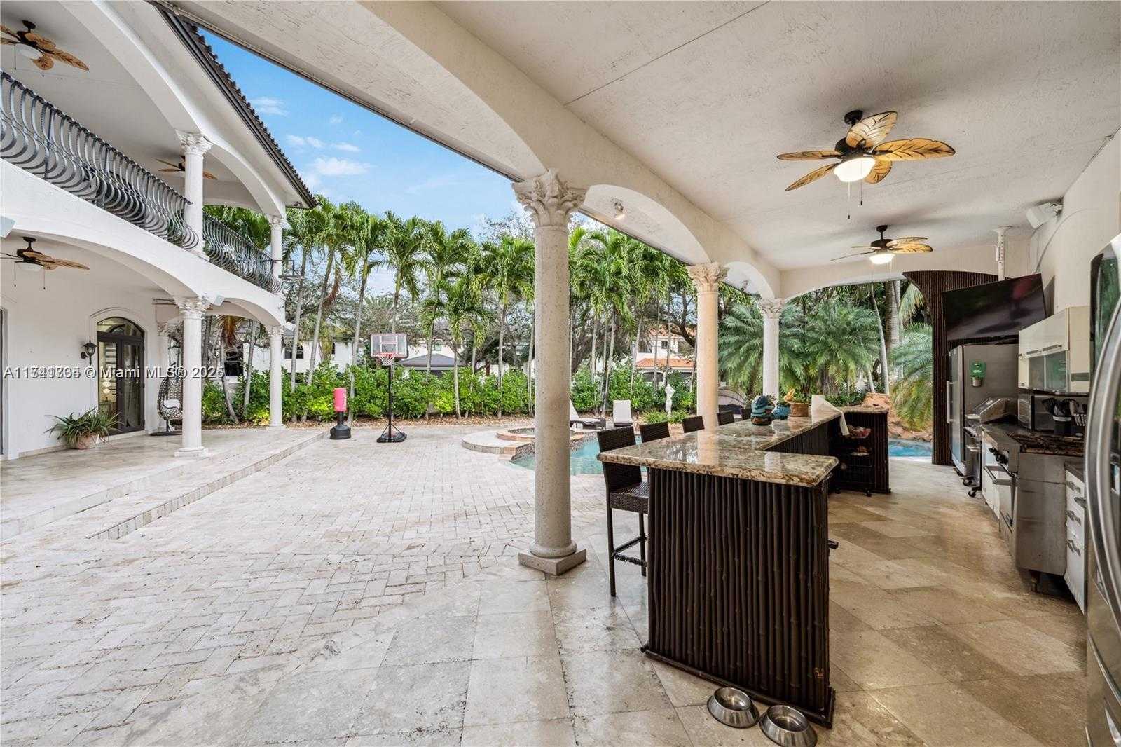 Small Image of 8200 NORTH WEST 163RD ST, Miami Lakes Number 56