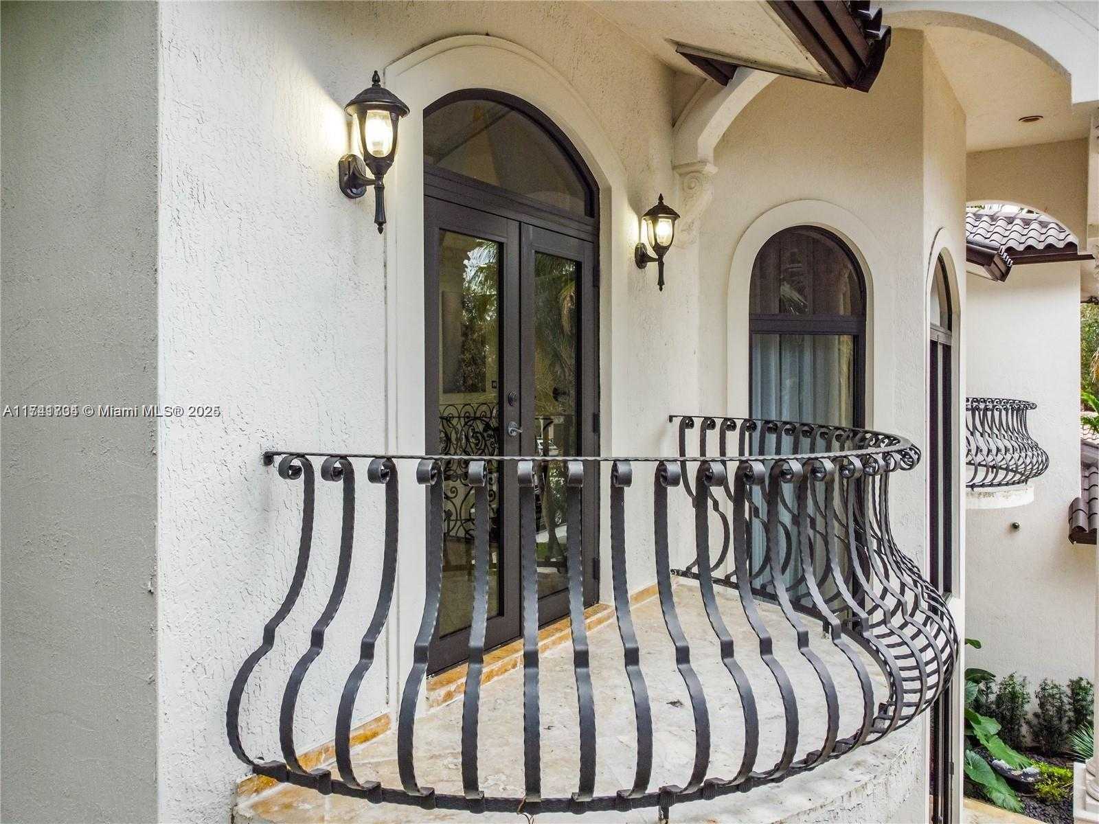 Small Image of 8200 NORTH WEST 163RD ST, Miami Lakes Number 63