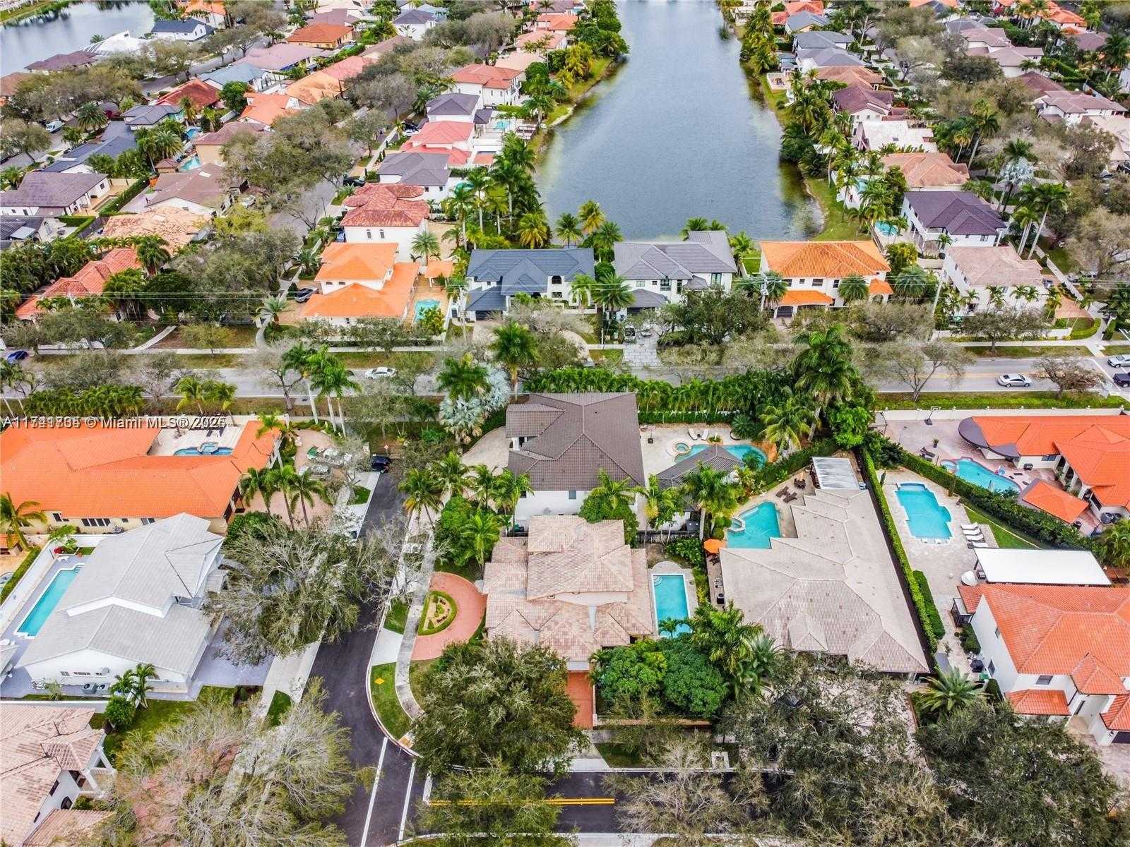 Small Image of 8200 NORTH WEST 163RD ST, Miami Lakes Number 70