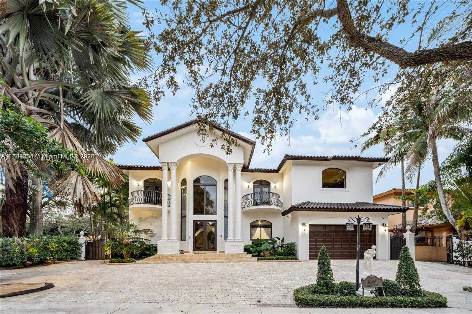 Small Image of 8200 NORTH WEST 163RD ST, Miami Lakes Number 9