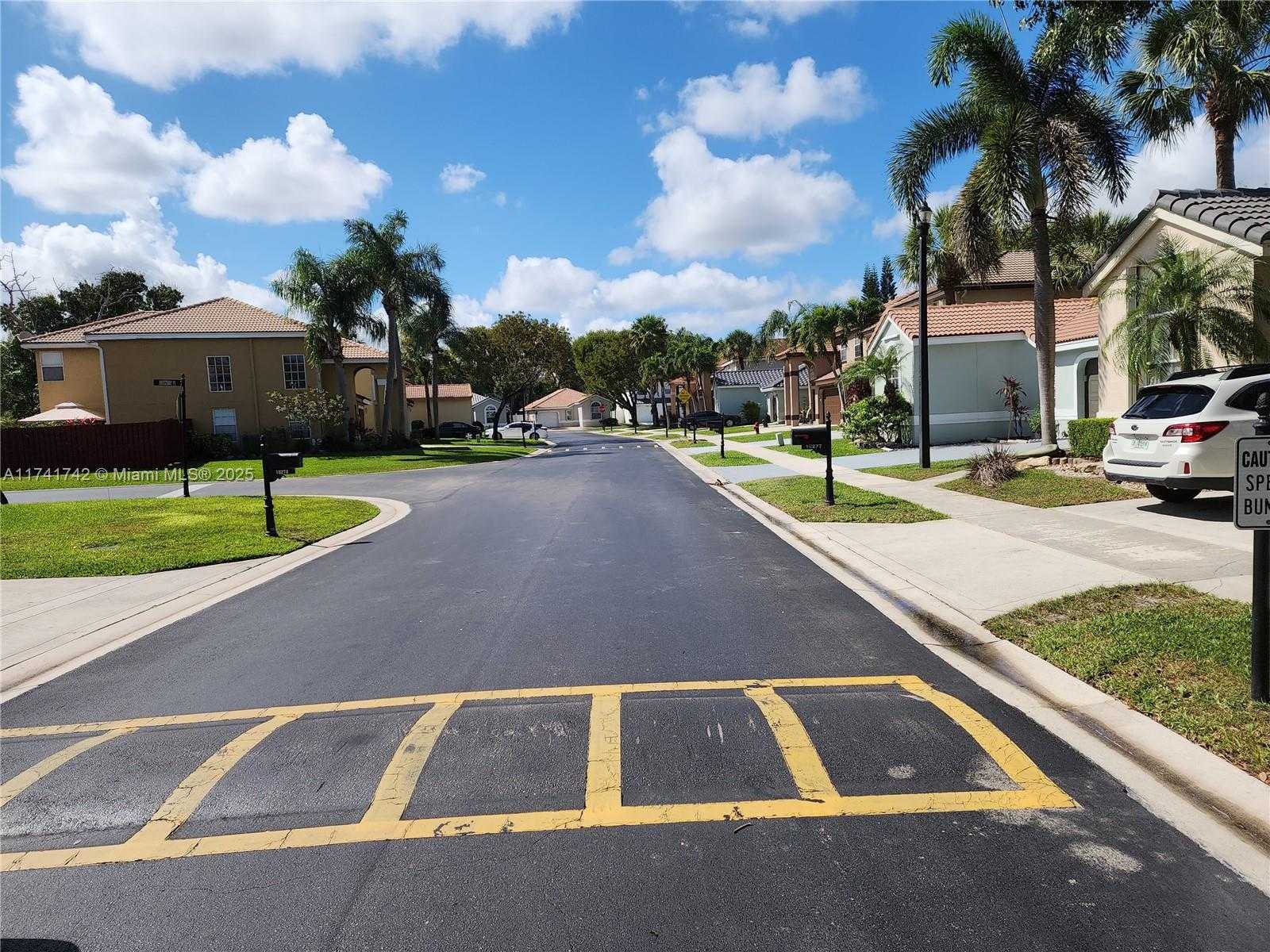 Small Image of 10265 NORTH SERENE MEADOW DR N, Boca Raton Number 11