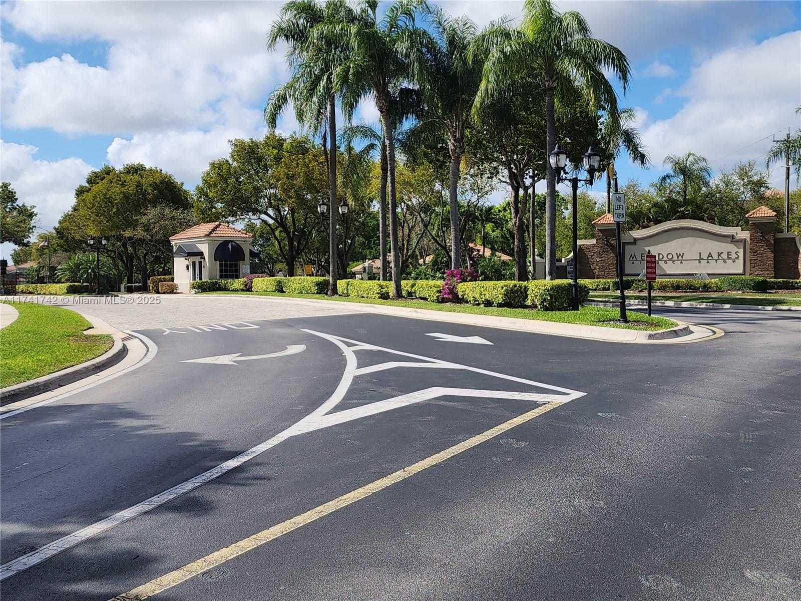 Small Image of 10265 NORTH SERENE MEADOW DR N, Boca Raton Number 3