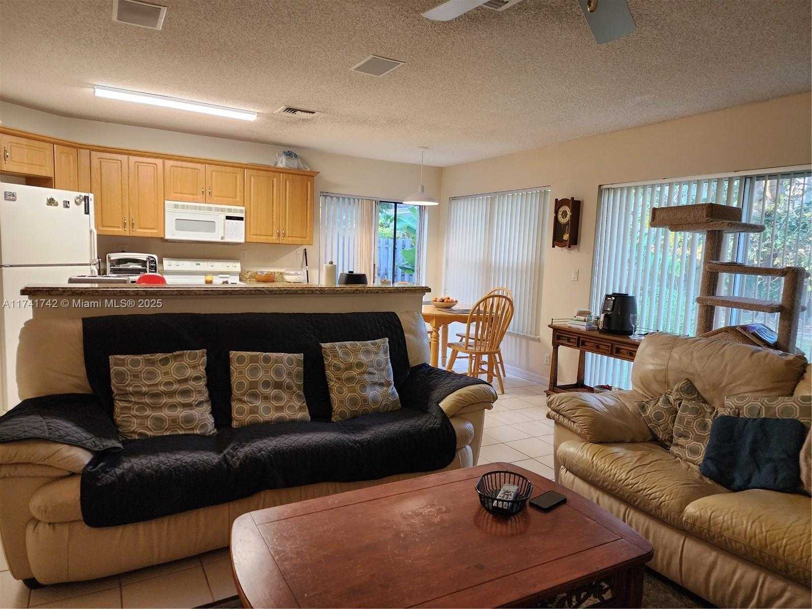 Small Image of 10265 NORTH SERENE MEADOW DR N, Boca Raton Number 34