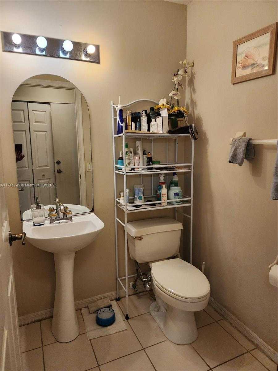 Small Image of 10265 NORTH SERENE MEADOW DR N, Boca Raton Number 38