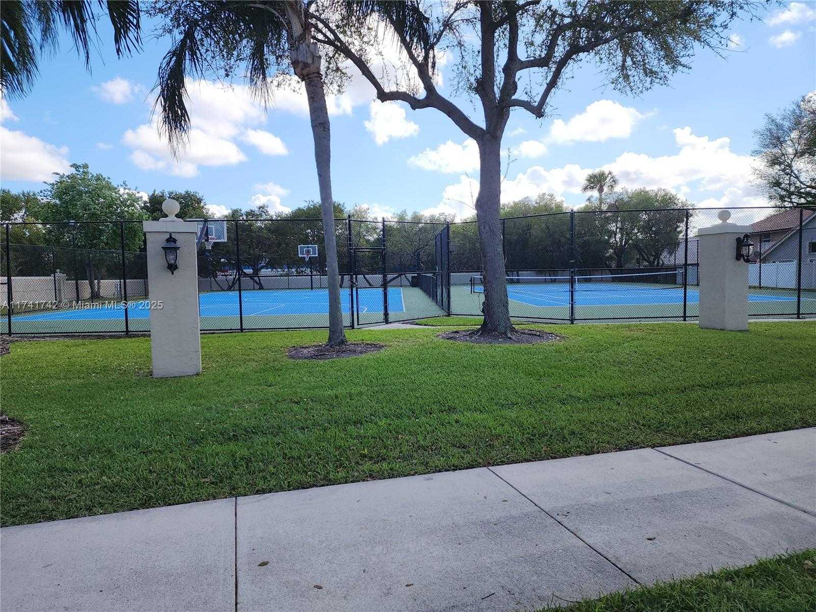 Small Image of 10265 NORTH SERENE MEADOW DR N, Boca Raton Number 8