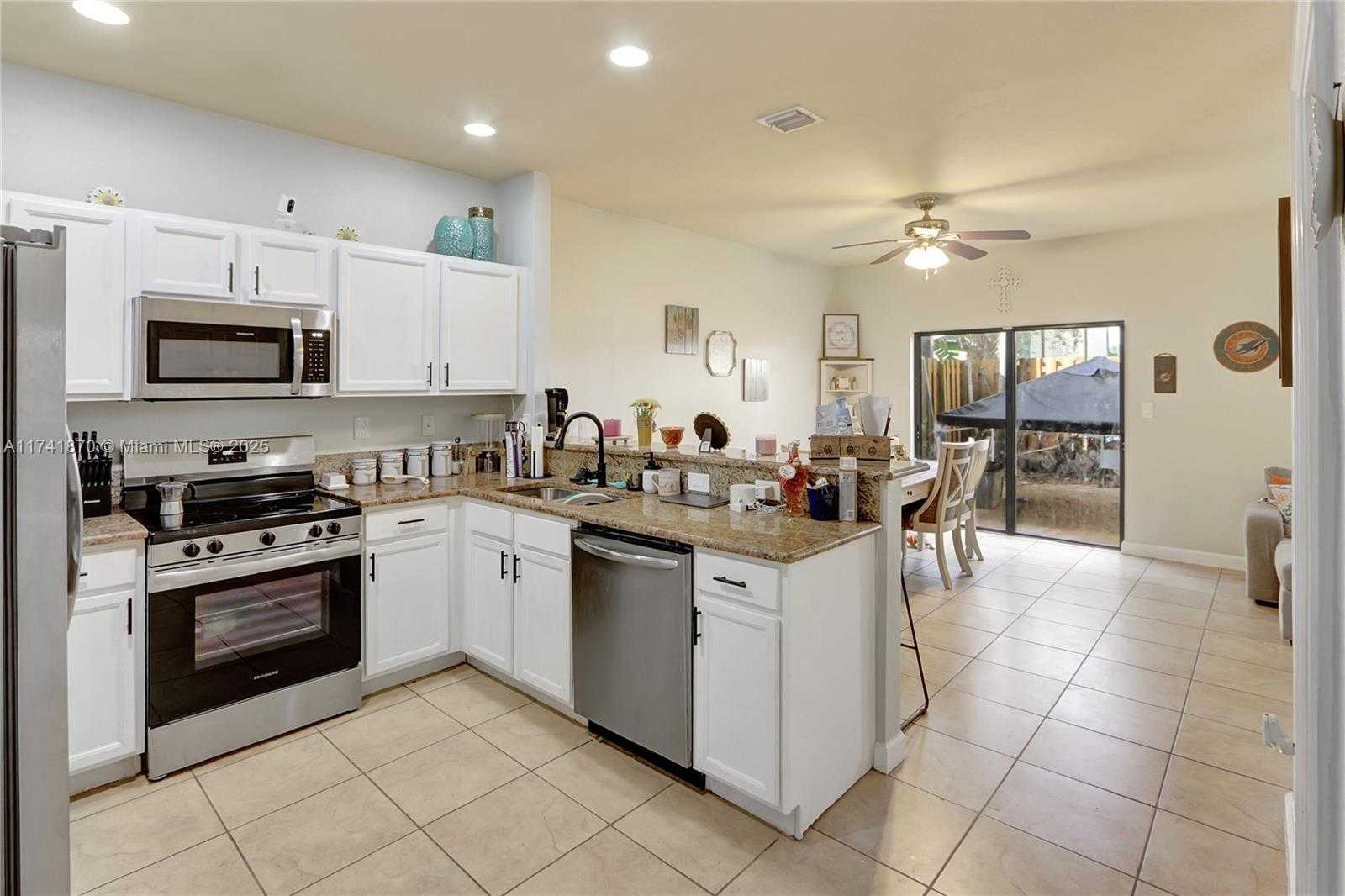Small Image of 338 NORTH EAST 37TH AVE, Homestead Number 4