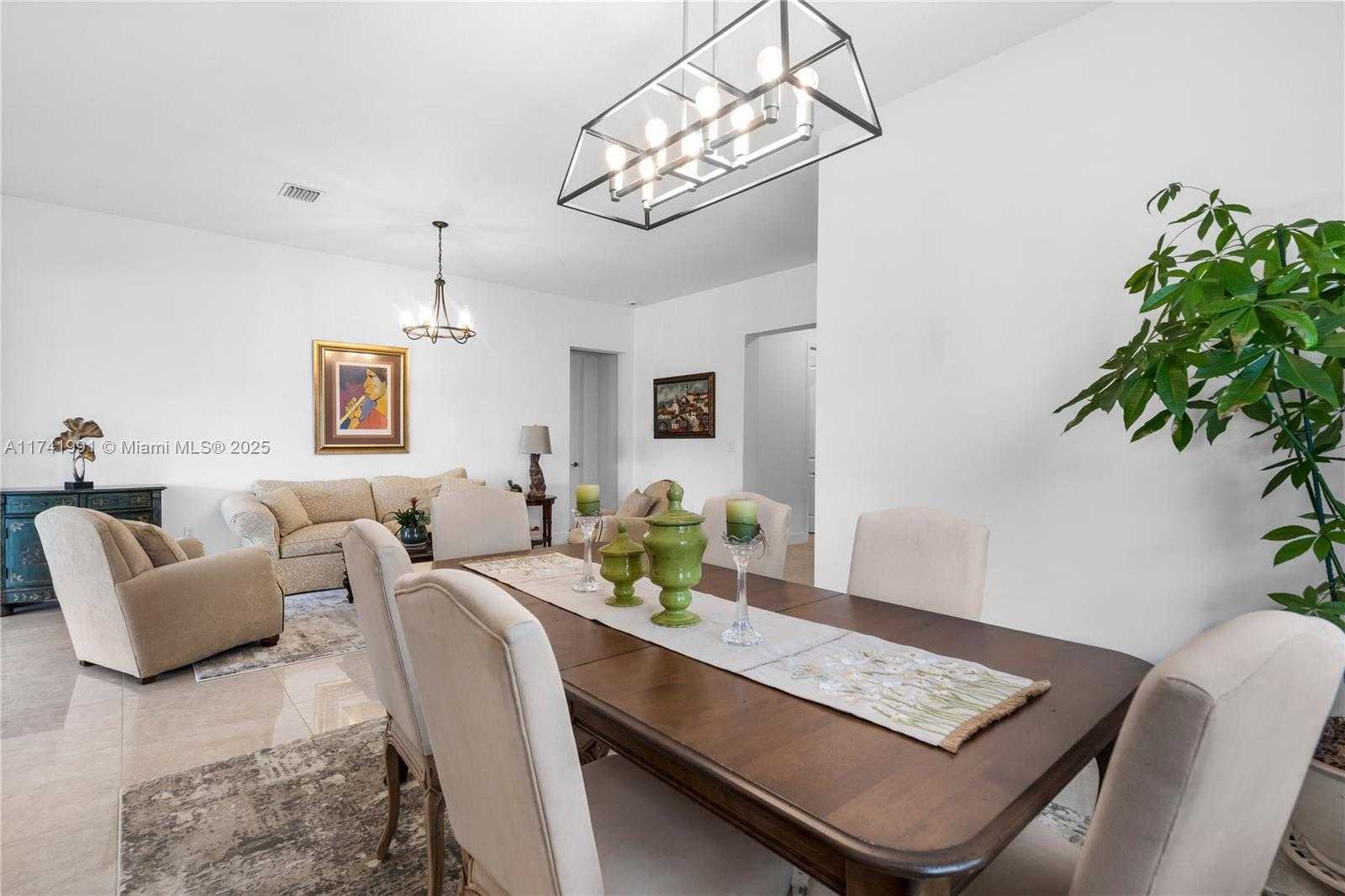 Small Image of 4538 SOUTH WEST 173RD AVE, Miramar Number 10