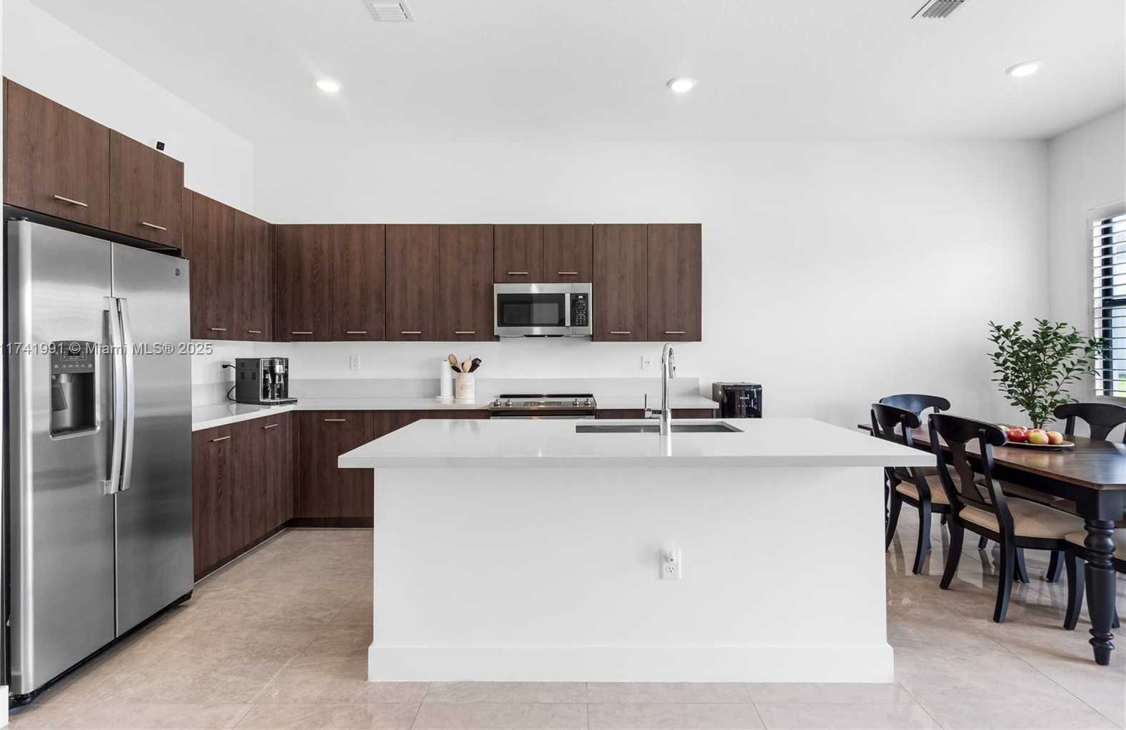 Small Image of 4538 SOUTH WEST 173RD AVE, Miramar Number 17