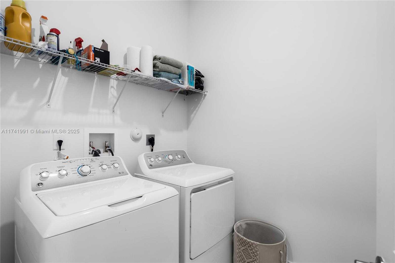 Small Image of 4538 SOUTH WEST 173RD AVE, Miramar Number 35