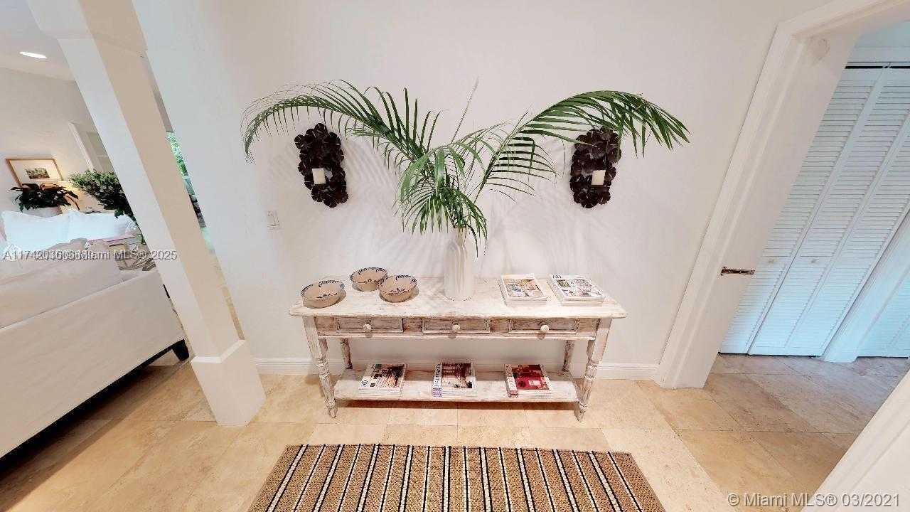 Small Image of 310 GLENRIDGE RD, Key Biscayne Number 8