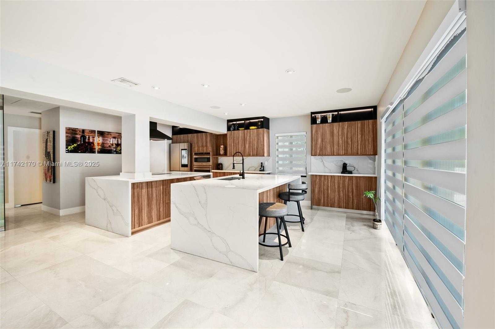 Small Image of 29 NORTH EAST 95TH ST, Miami Shores Number 10