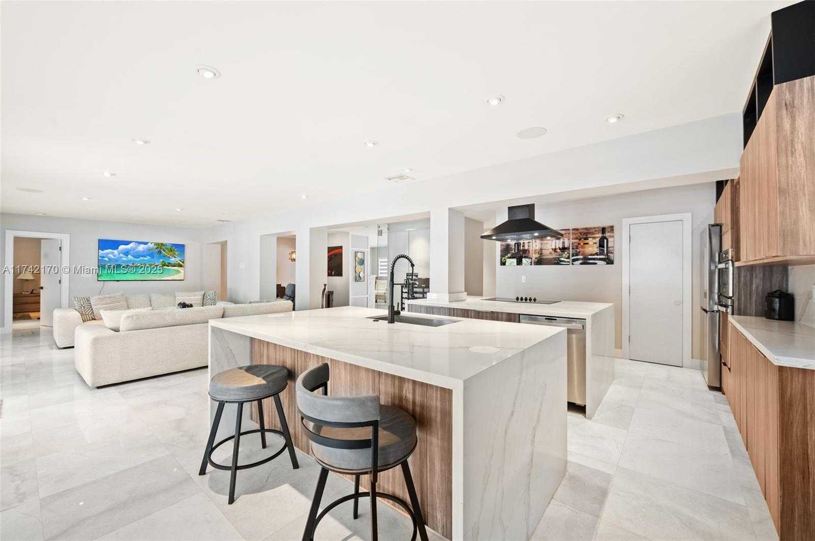 Small Image of 29 NORTH EAST 95TH ST, Miami Shores Number 12
