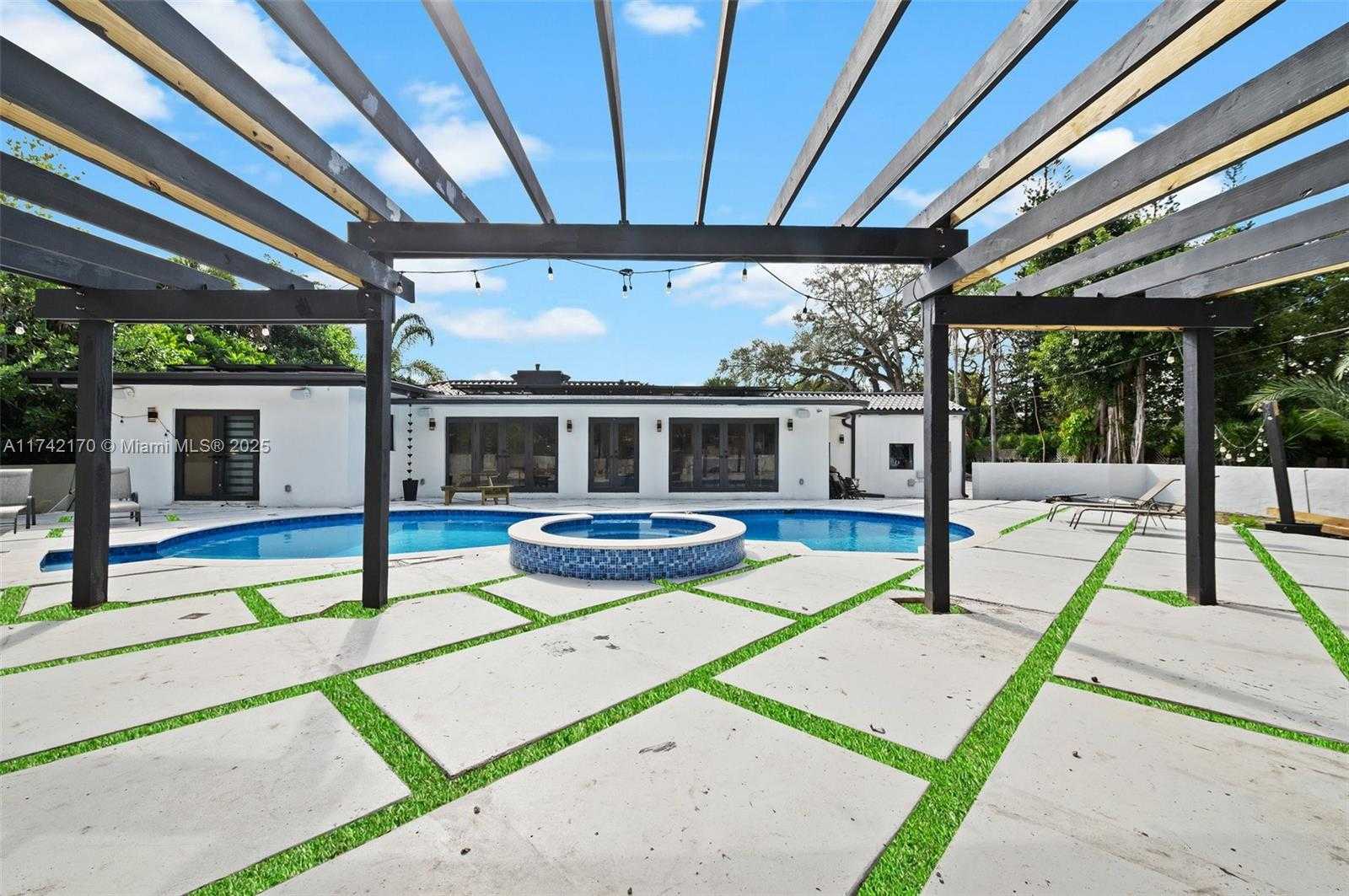 Small Image of 29 NORTH EAST 95TH ST, Miami Shores Number 29