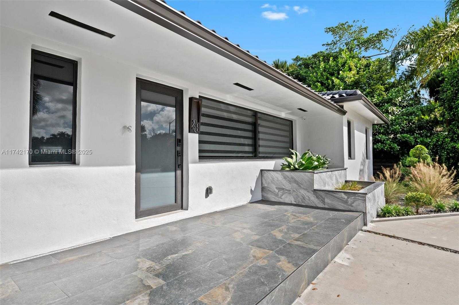 Small Image of 29 NORTH EAST 95TH ST, Miami Shores Number 4