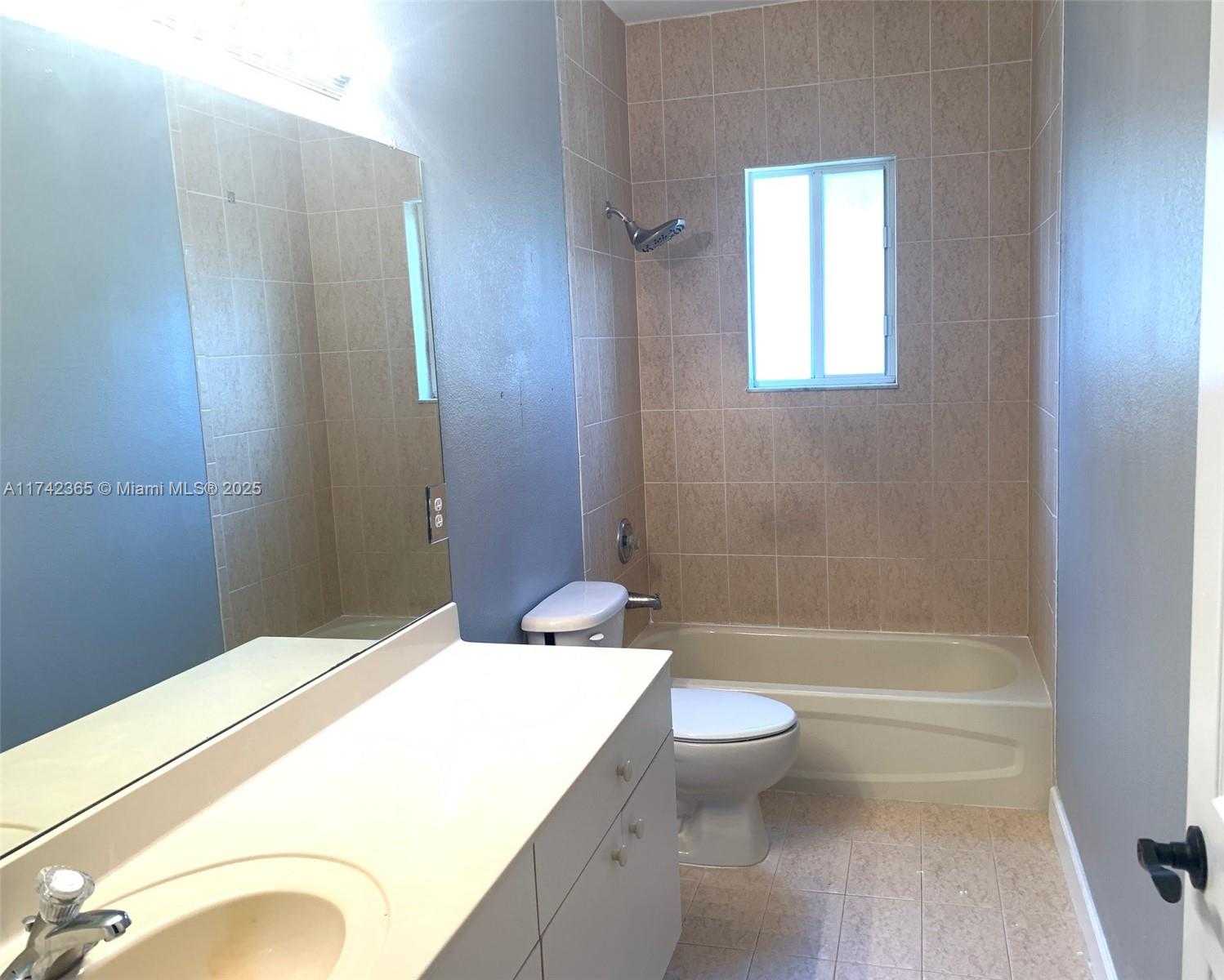 Small Image of 3544 NORTH EAST 3RD DR, Homestead Number 17
