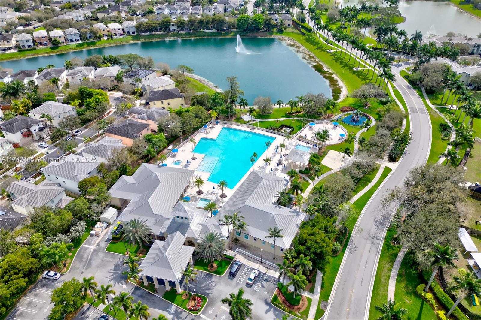 Small Image of 3544 NORTH EAST 3RD DR, Homestead Number 24