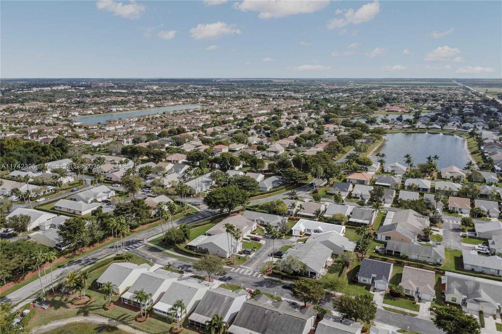 Small Image of 2240 SOUTH EAST 6TH CT, Homestead Number 32