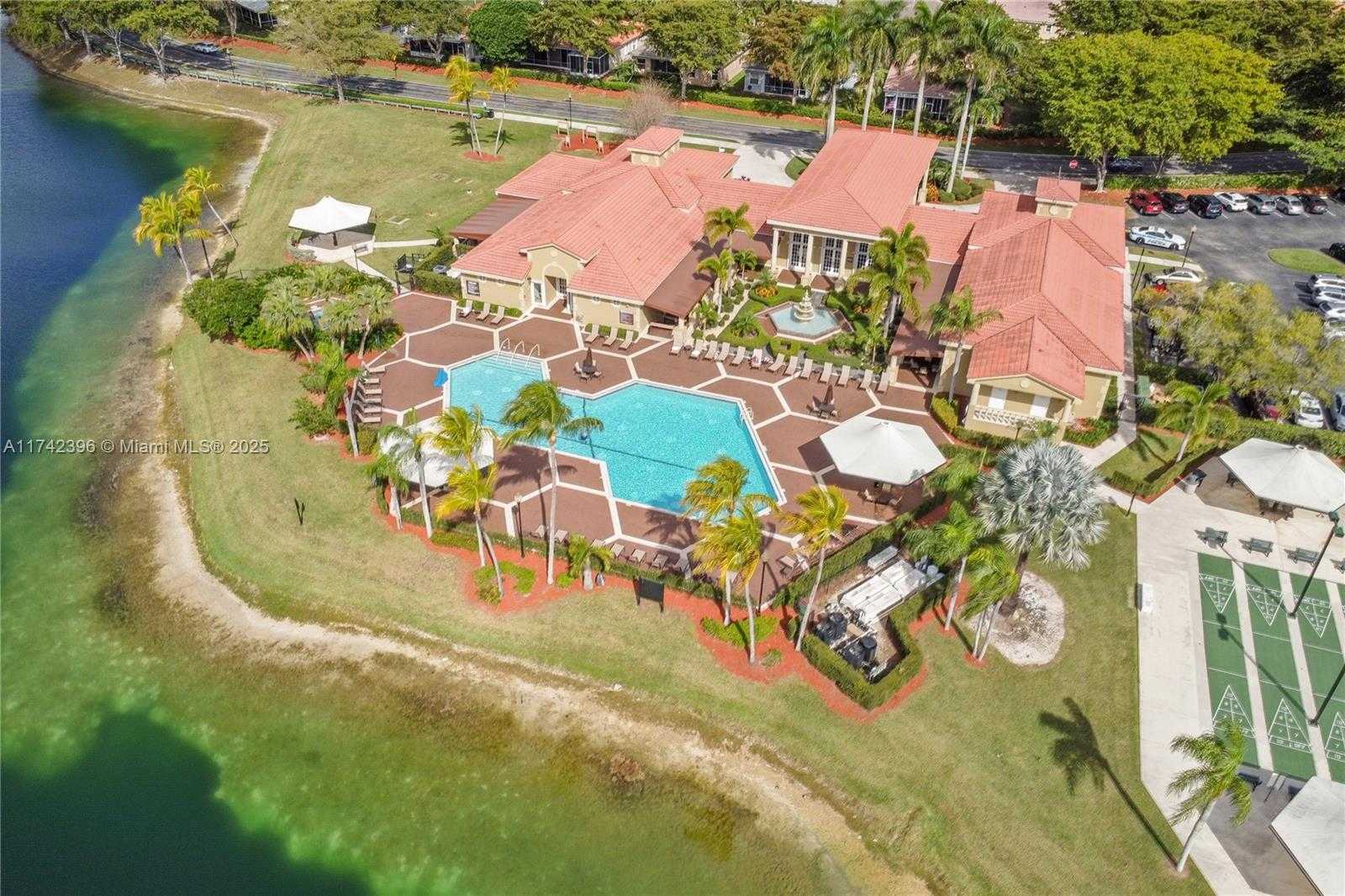 Small Image of 2240 SOUTH EAST 6TH CT, Homestead Number 35