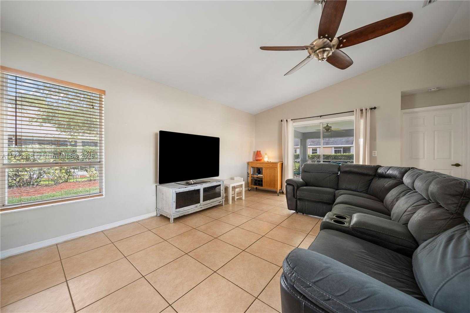 Small Image of 2240 SOUTH EAST 6TH CT, Homestead Number 7