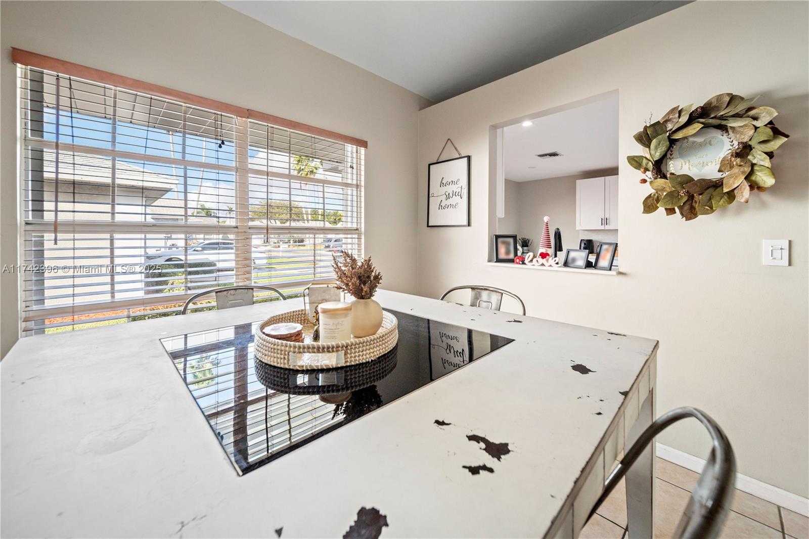 Small Image of 2240 SOUTH EAST 6TH CT, Homestead Number 9