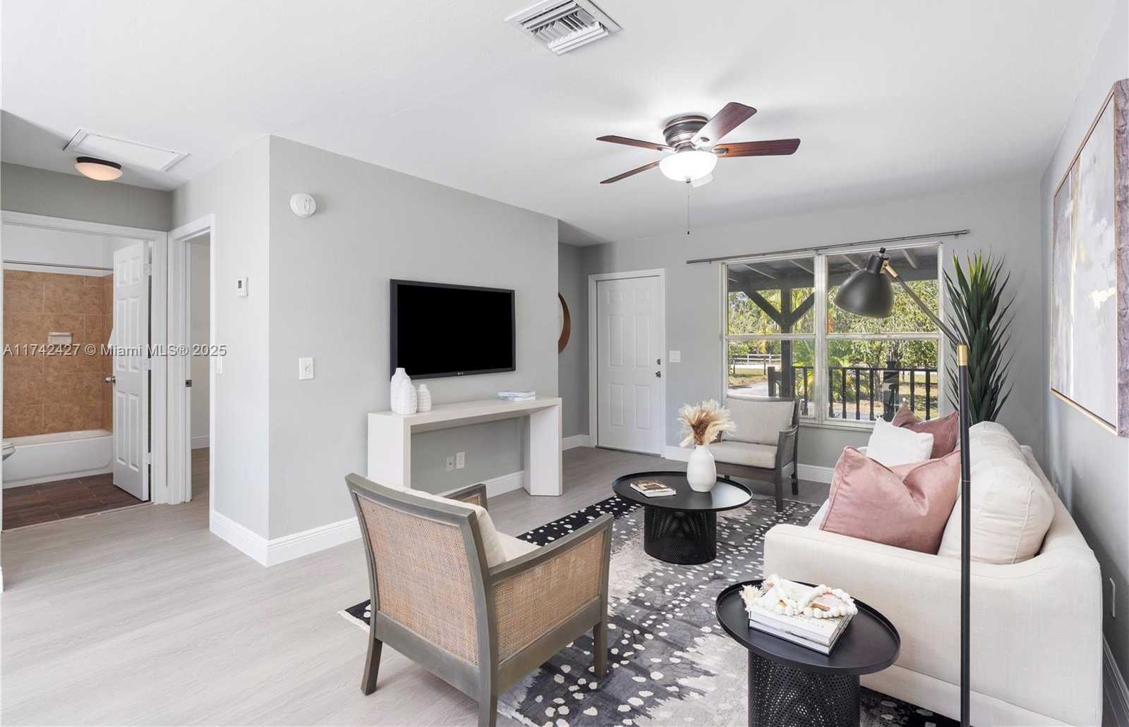 Small Image of 11448 68TH ST N, West Palm Beach Number 10