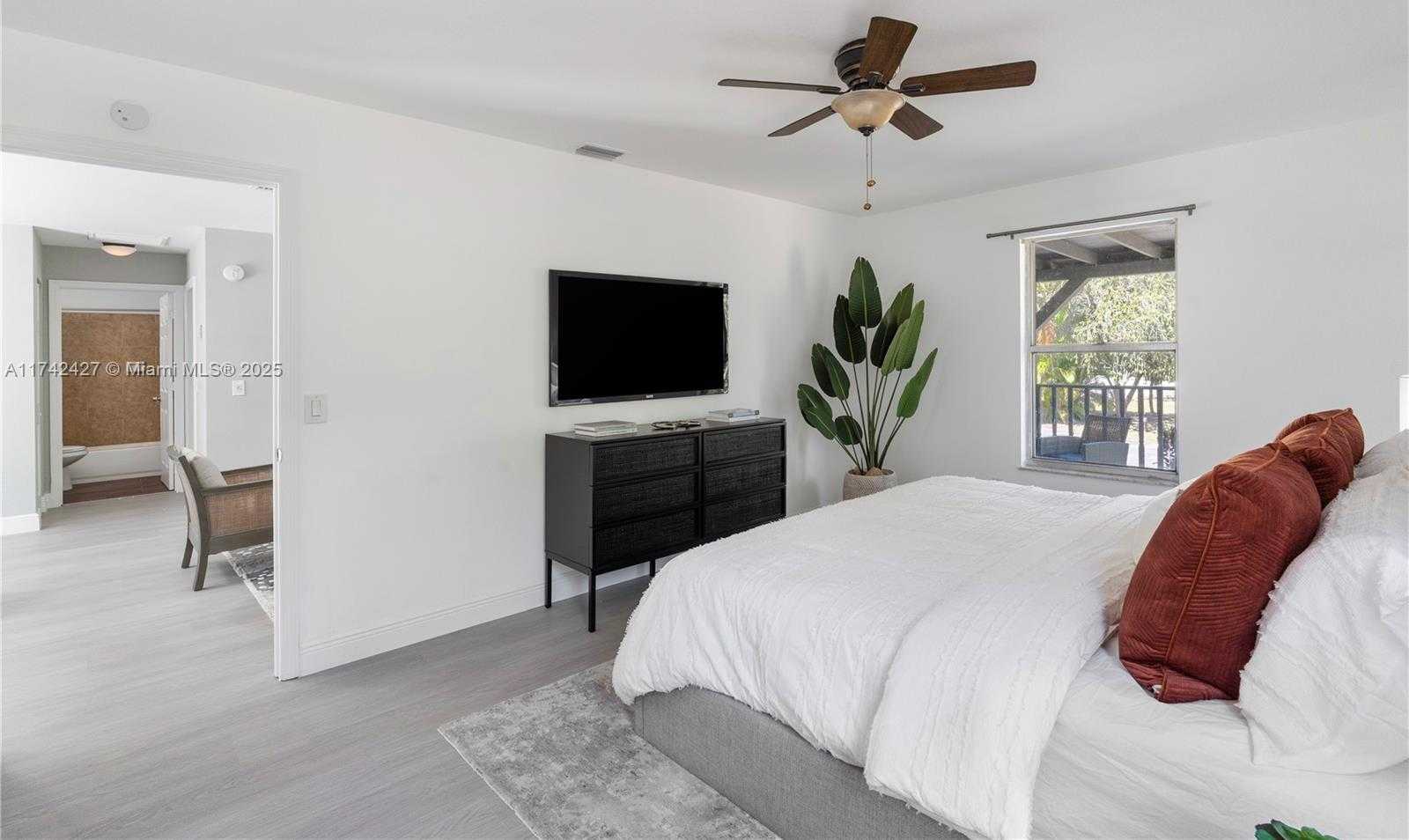 Small Image of 11448 68TH ST N, West Palm Beach Number 18