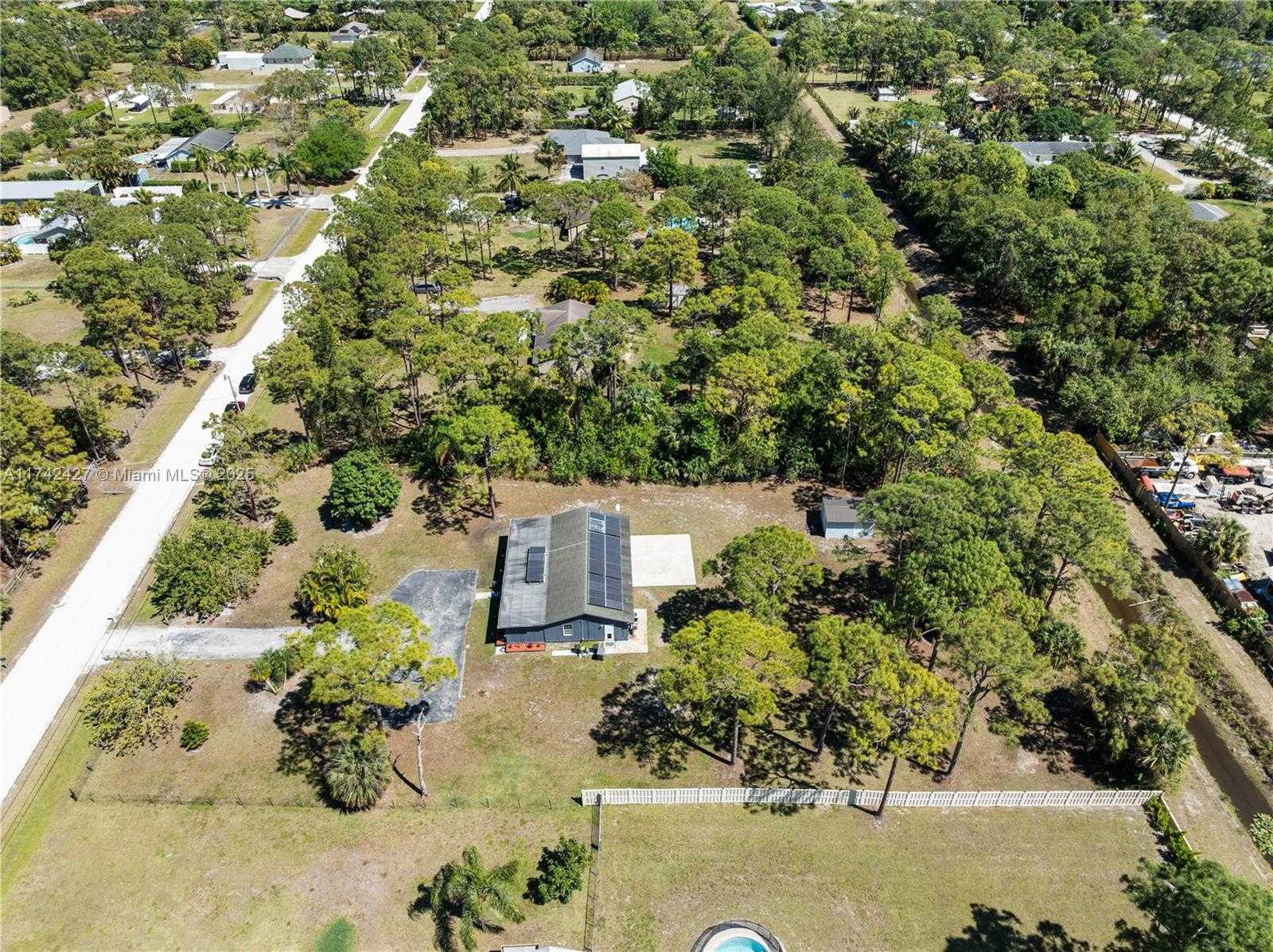 Small Image of 11448 68TH ST N, West Palm Beach Number 31
