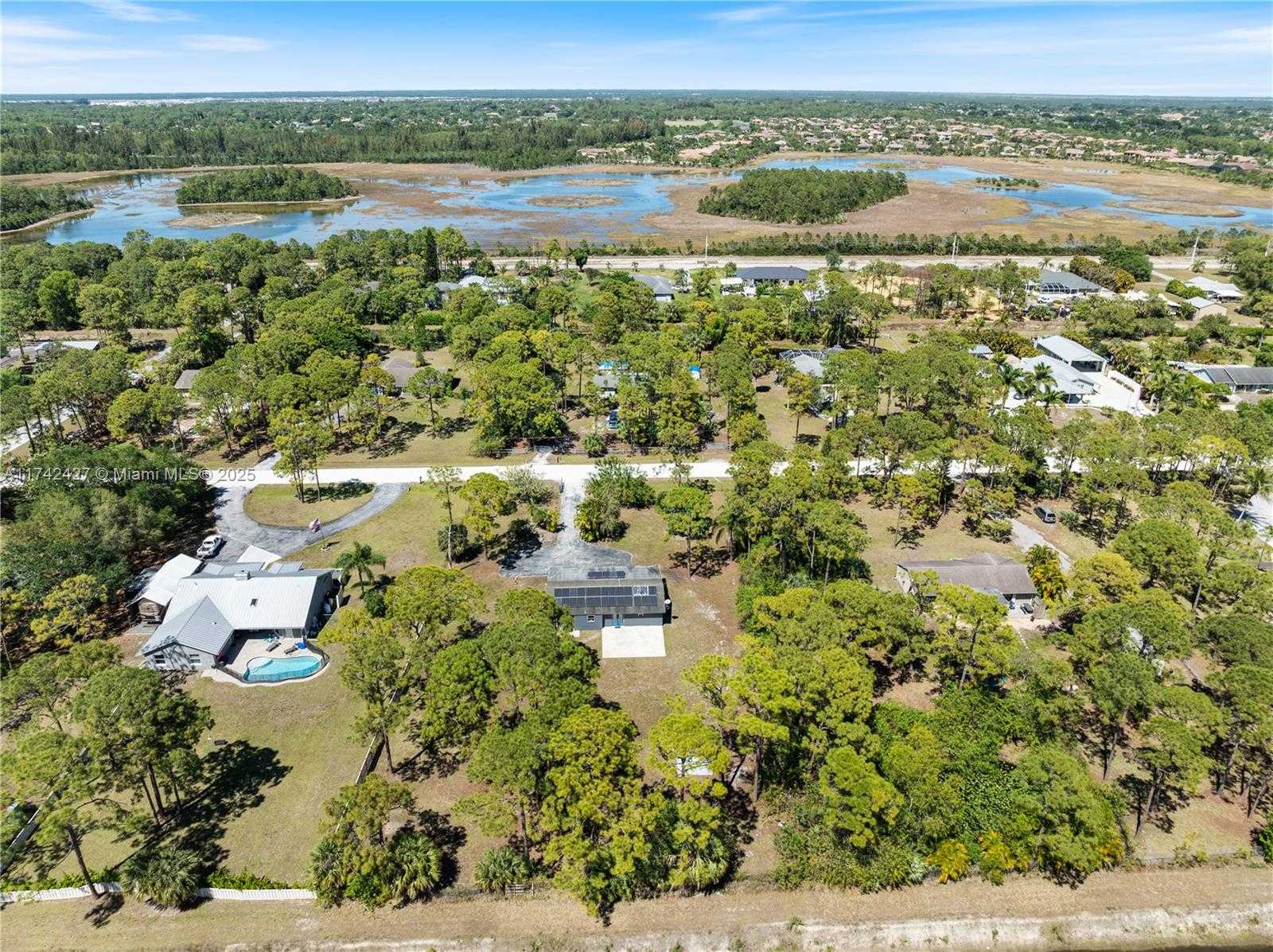 Small Image of 11448 68TH ST N, West Palm Beach Number 32