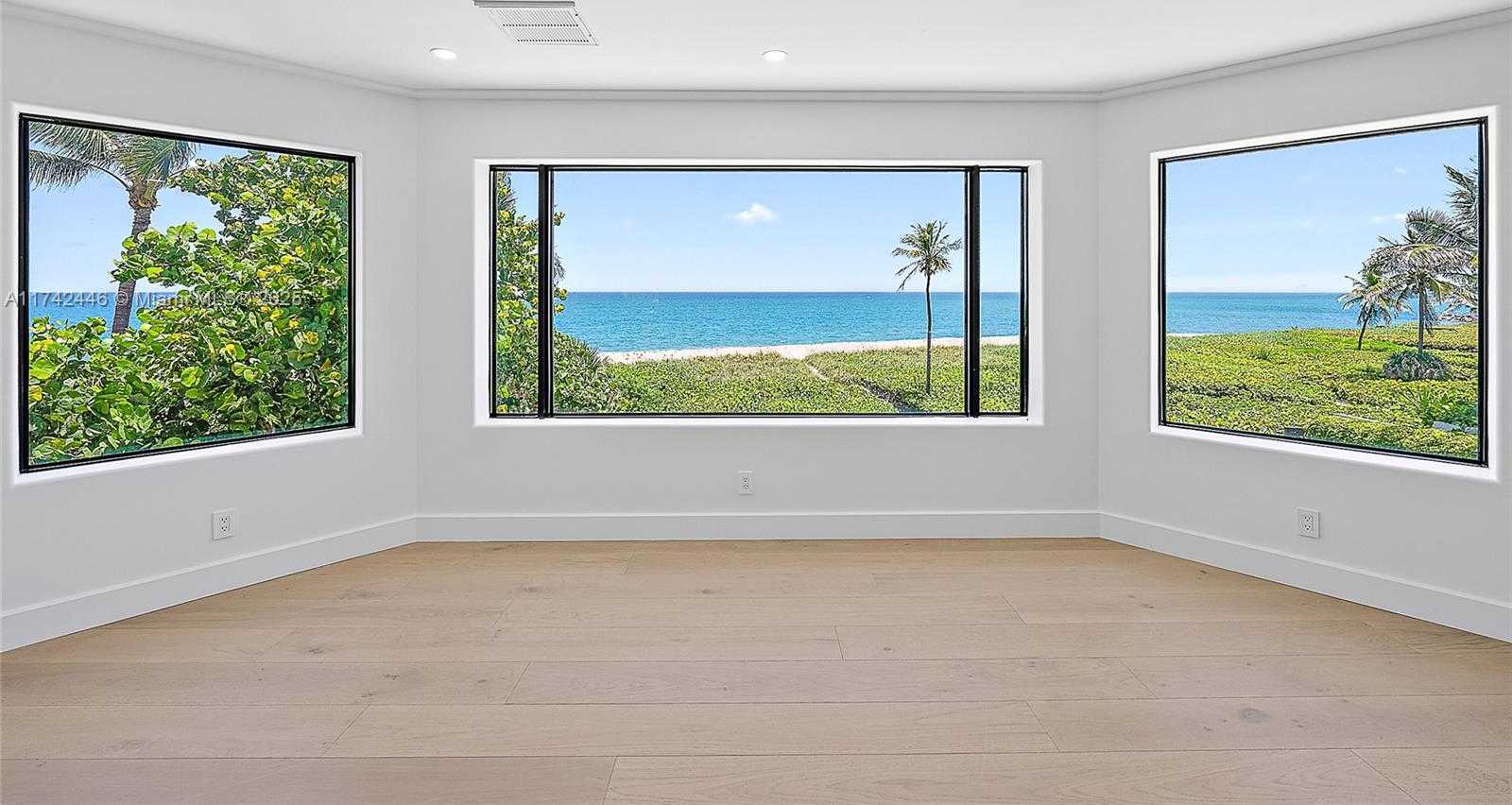 Small Image of 22 OCEAN DR, Jupiter Inlet Colony Number 23