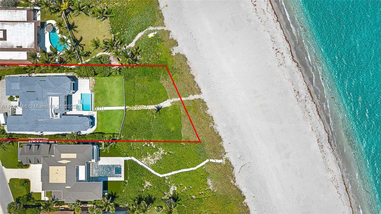 Small Image of 22 OCEAN DR, Jupiter Inlet Colony Number 33