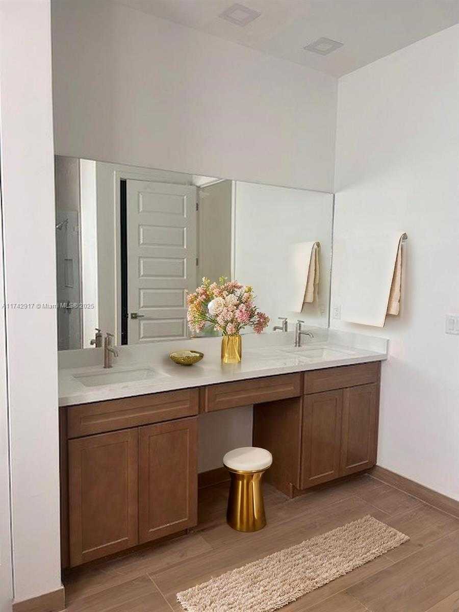 Small Image of 29282 SOUTH WEST 181ST AVE, Homestead Number 10