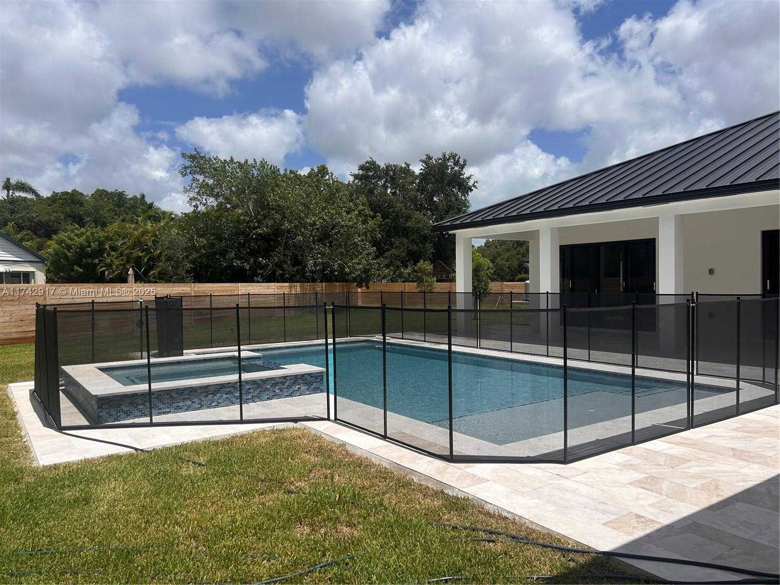 Small Image of 29282 SOUTH WEST 181ST AVE, Homestead Number 31