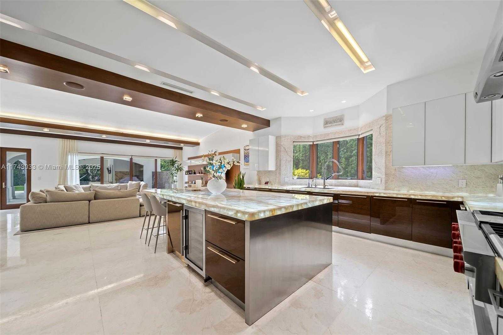 Small Image of 8955 SOUTH WEST 63RD CT, Pinecrest Number 10