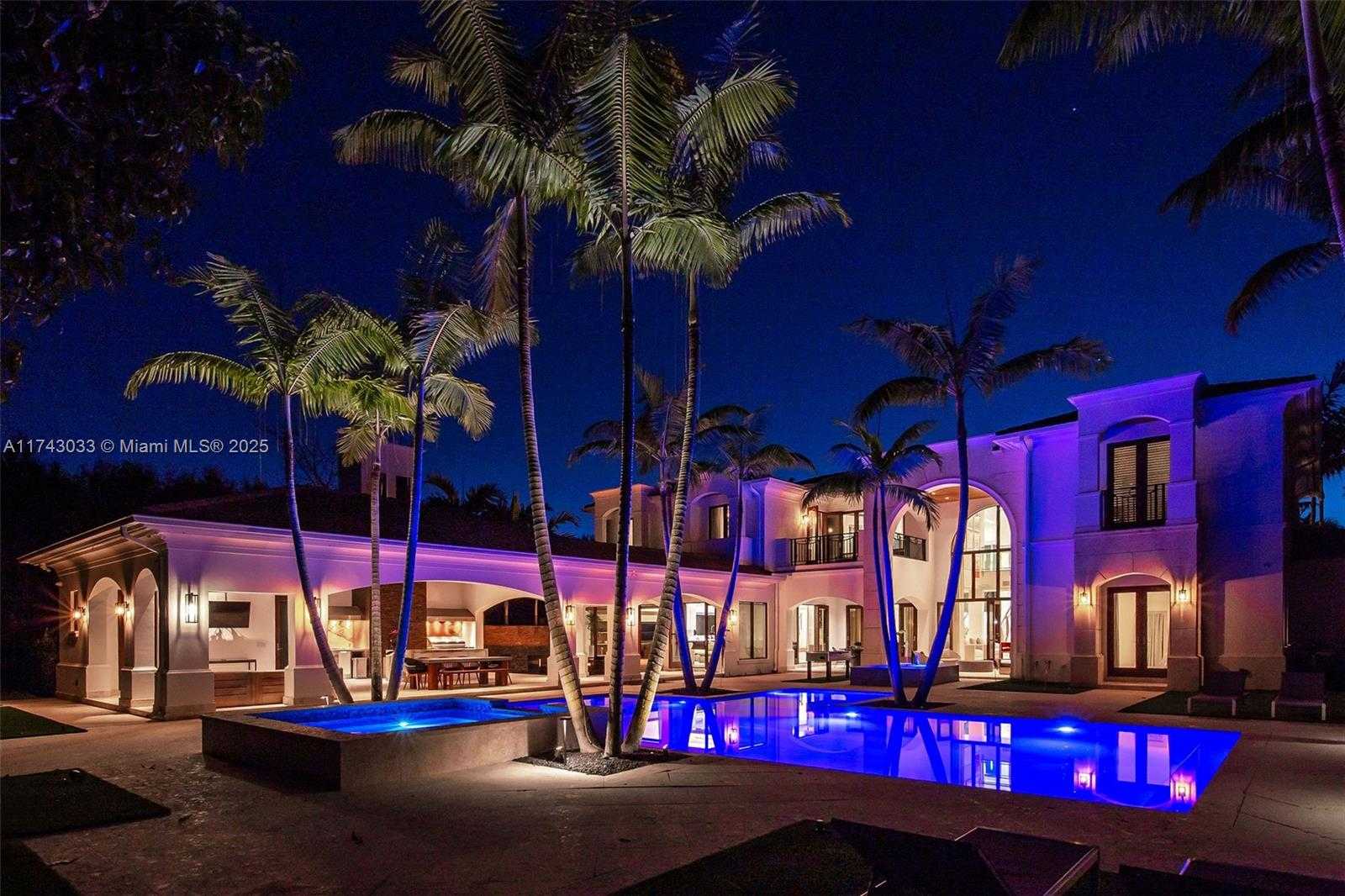 Small Image of 8955 SOUTH WEST 63RD CT, Pinecrest Number 4