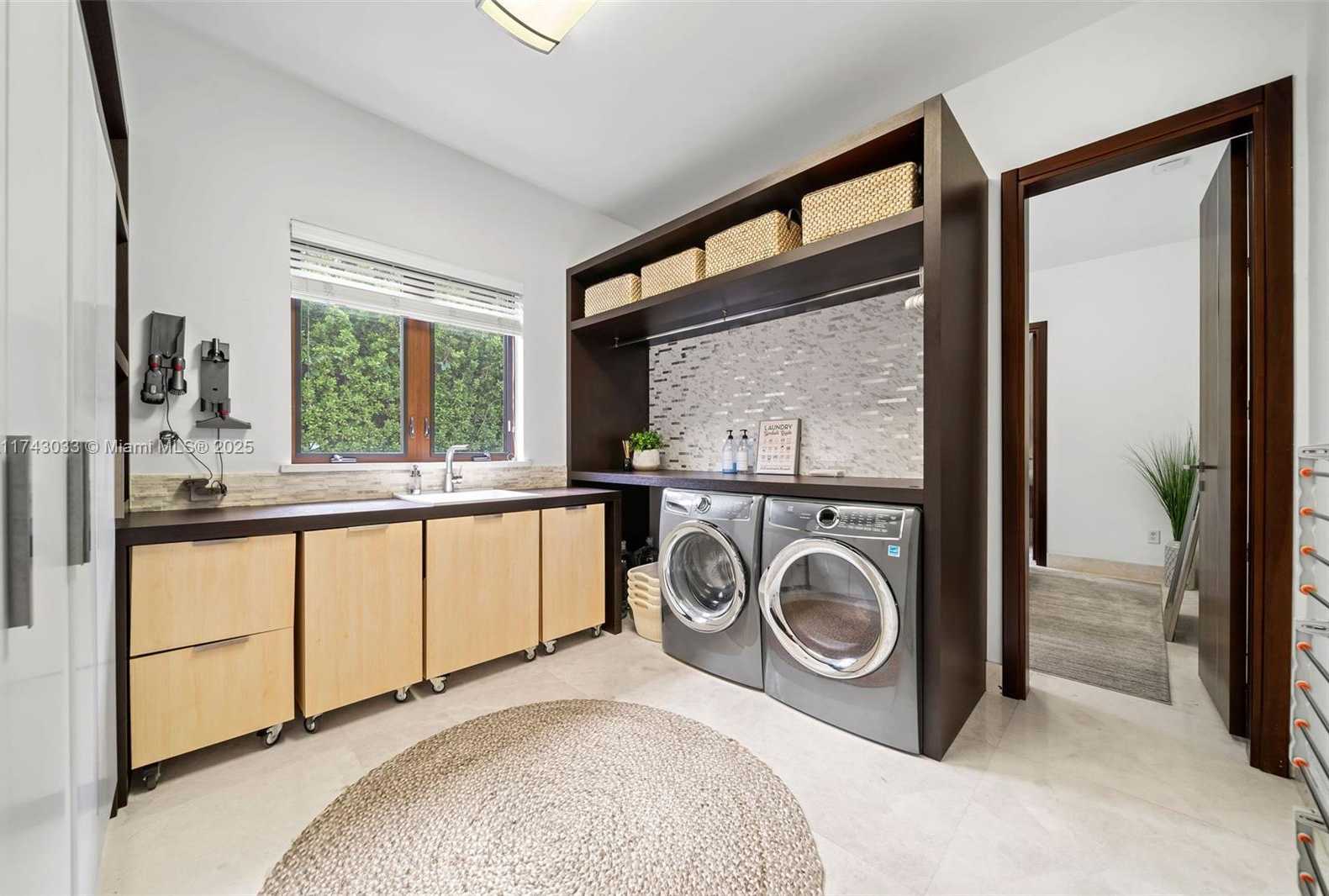 Small Image of 8955 SOUTH WEST 63RD CT, Pinecrest Number 45