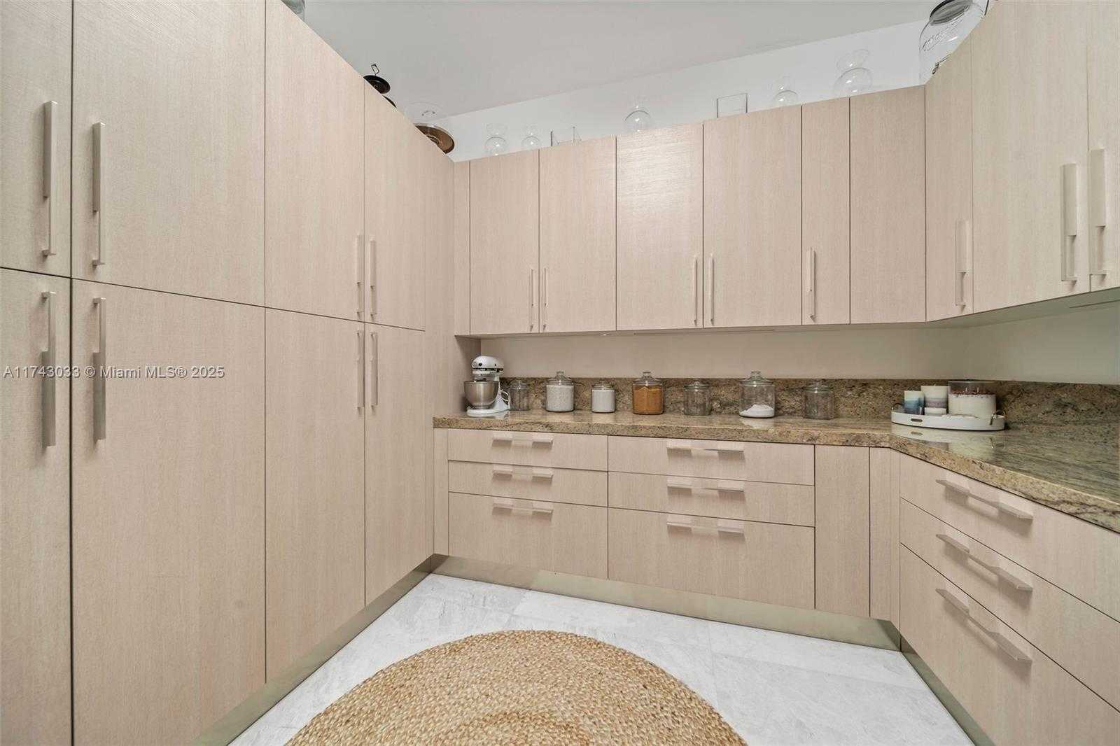 Small Image of 8955 SOUTH WEST 63RD CT, Pinecrest Number 47