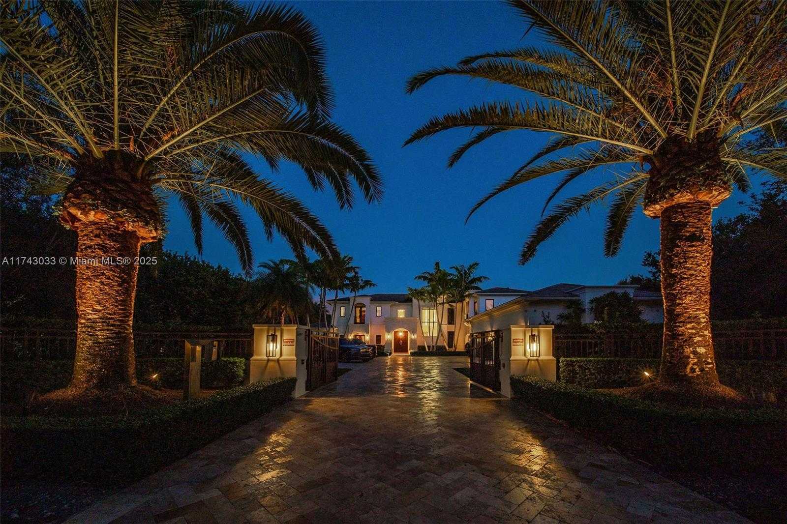 Small Image of 8955 SOUTH WEST 63RD CT, Pinecrest Number 56