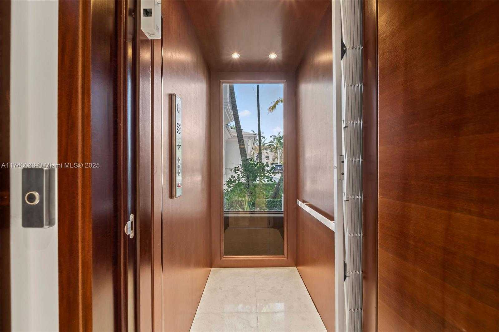 Small Image of 8955 SOUTH WEST 63RD CT, Pinecrest Number 57