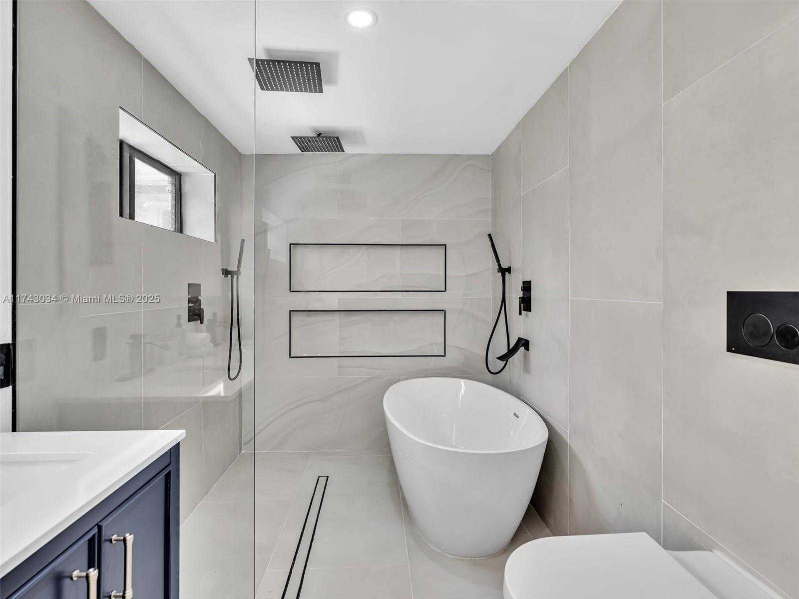 Small Image of 221 NORTH EAST 4TH ST, Hallandale Beach Number 40