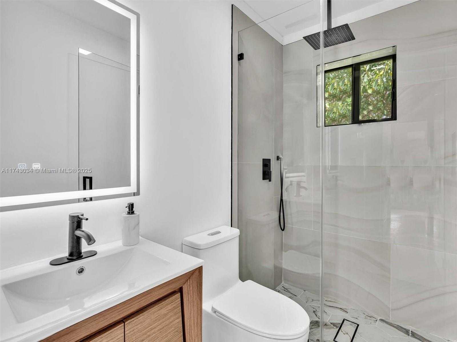 Small Image of 221 NORTH EAST 4TH ST, Hallandale Beach Number 46