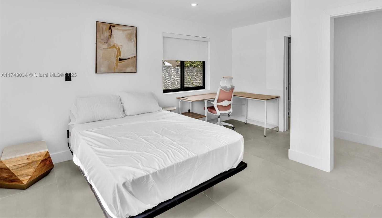 Small Image of 221 NORTH EAST 4TH ST, Hallandale Beach Number 48