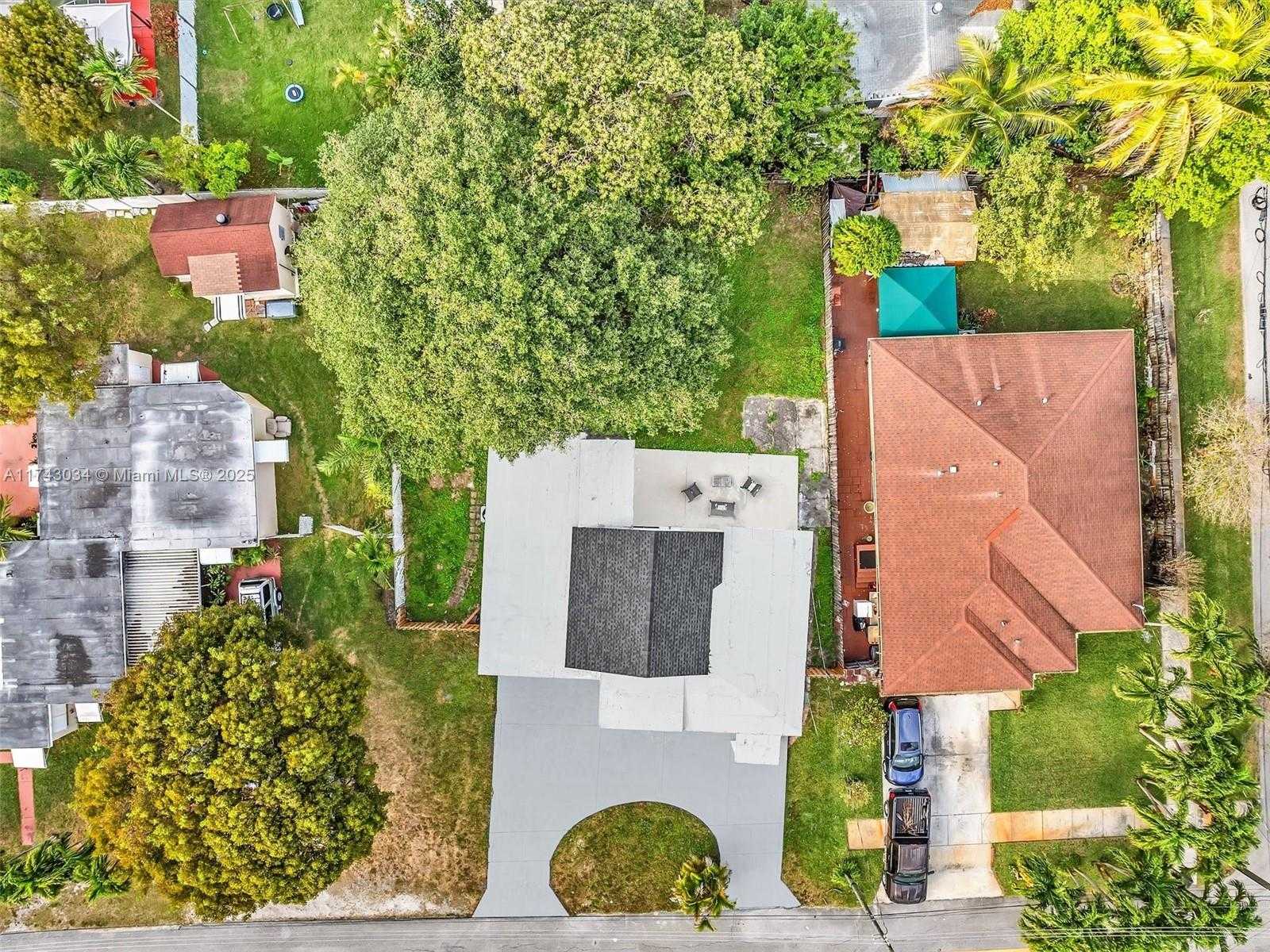 Small Image of 221 NORTH EAST 4TH ST, Hallandale Beach Number 57