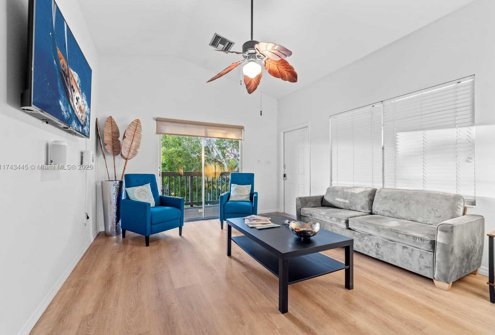 Small Image of 3635 TRADE WINDS ST, Big Pine Number 19