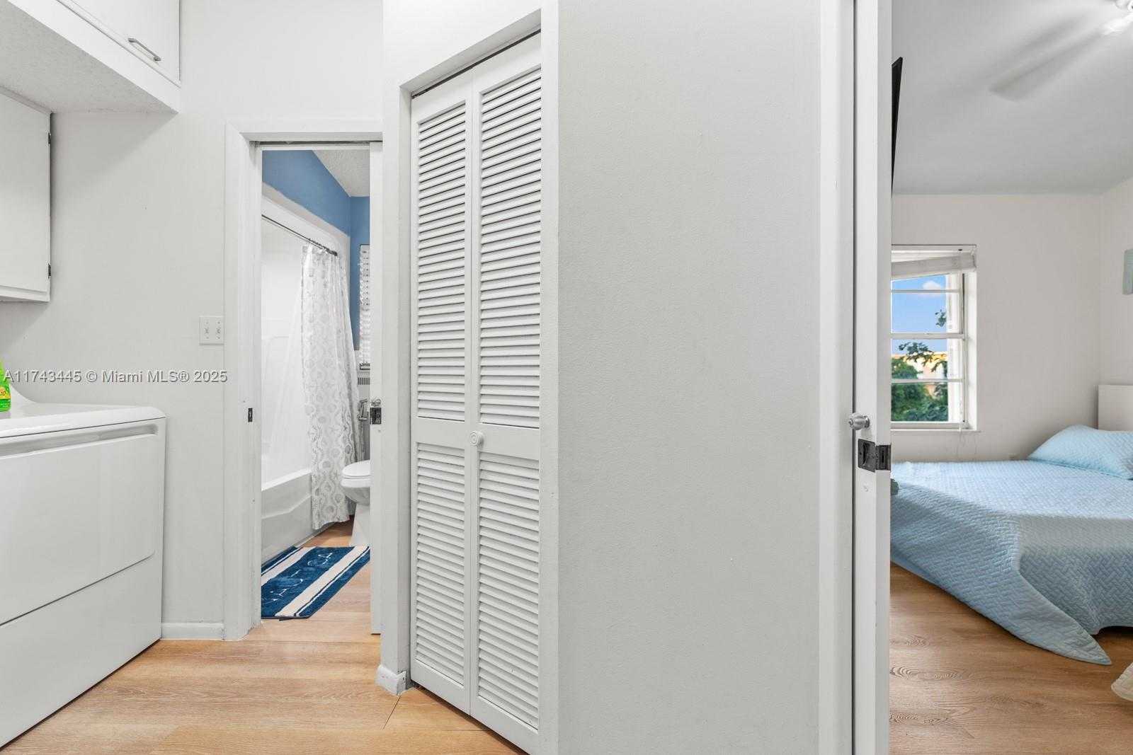 Small Image of 3635 TRADE WINDS ST, Big Pine Number 27