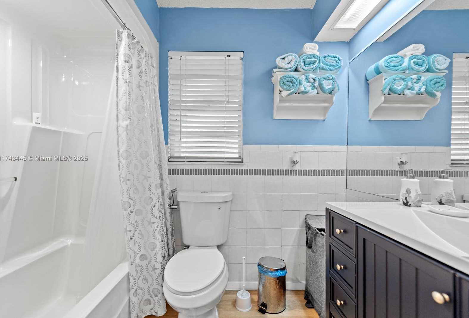 Small Image of 3635 TRADE WINDS ST, Big Pine Number 29