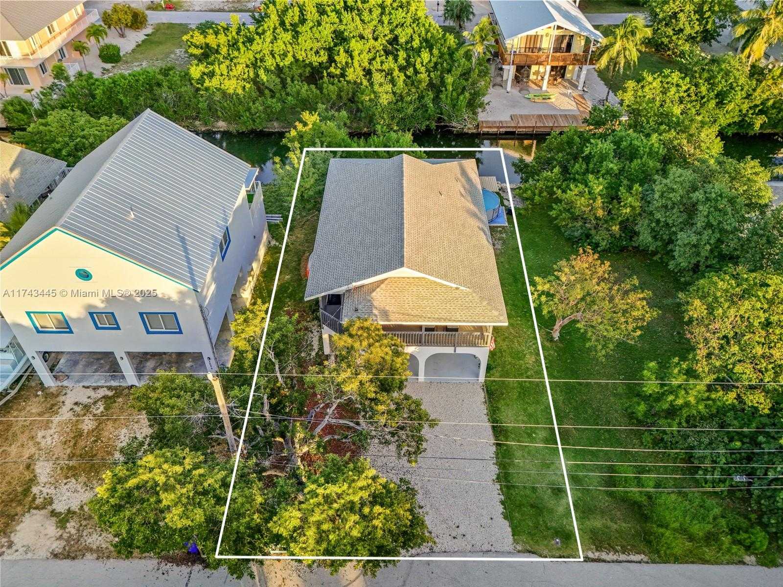 Small Image of 3635 TRADE WINDS ST, Big Pine Number 3